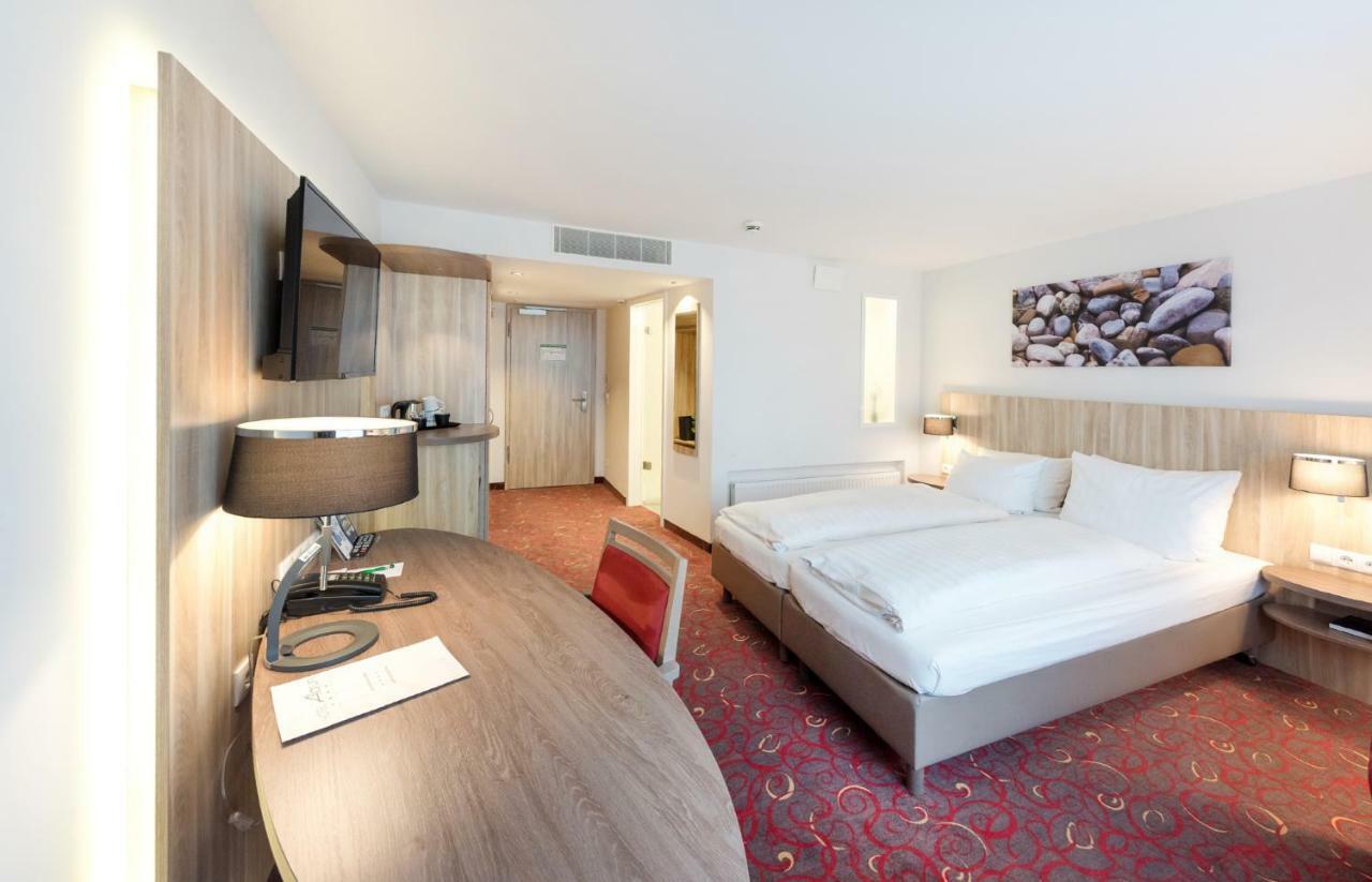 Hotel Alarun Unterschleißheim Εξωτερικό φωτογραφία
